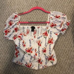 BRAND NEW top, bought it without trying on too big
